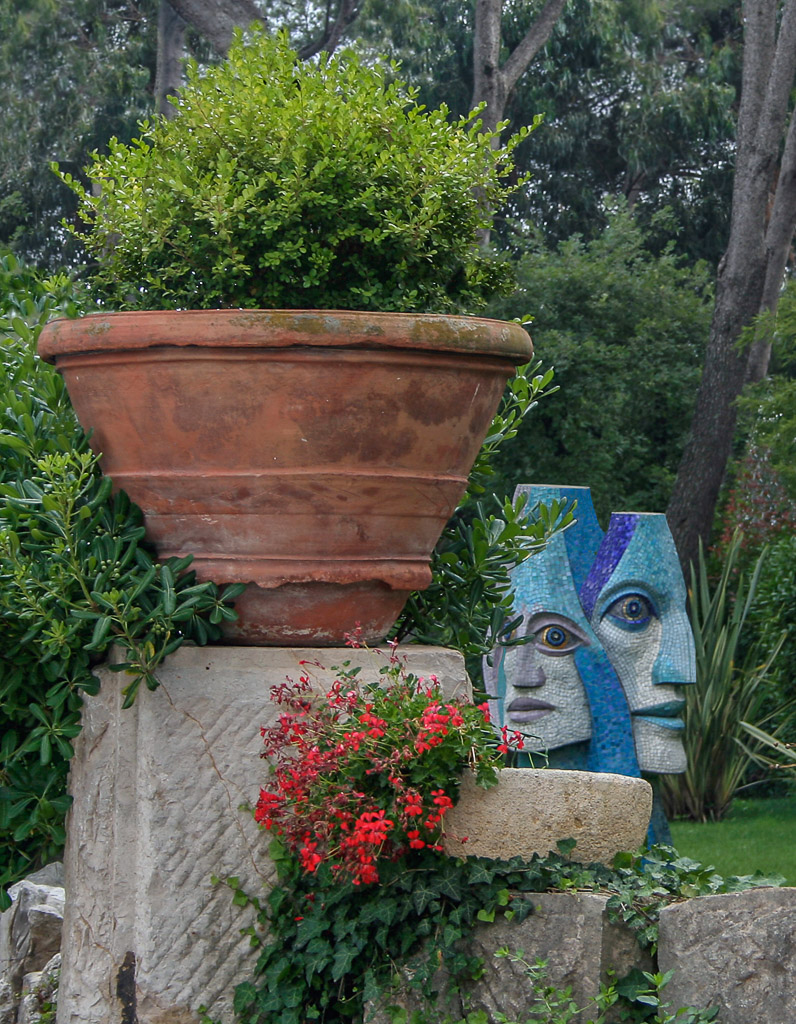 Saw this couple residing in a private garden in Vence.