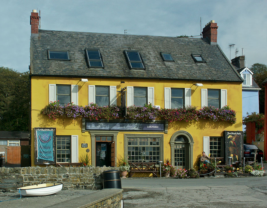 A popular pub and restaurant that sits along the Kinsale  waterfront.